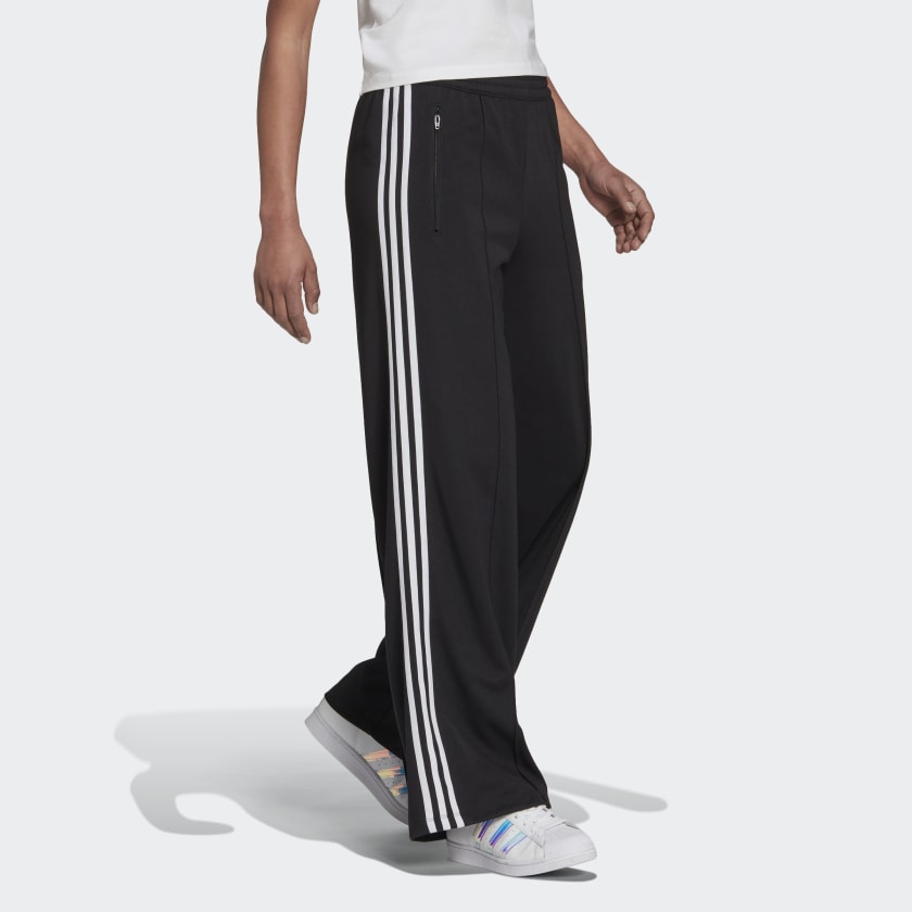 Adicolor_Classics_Track_Pants_Black_H35605_25_model