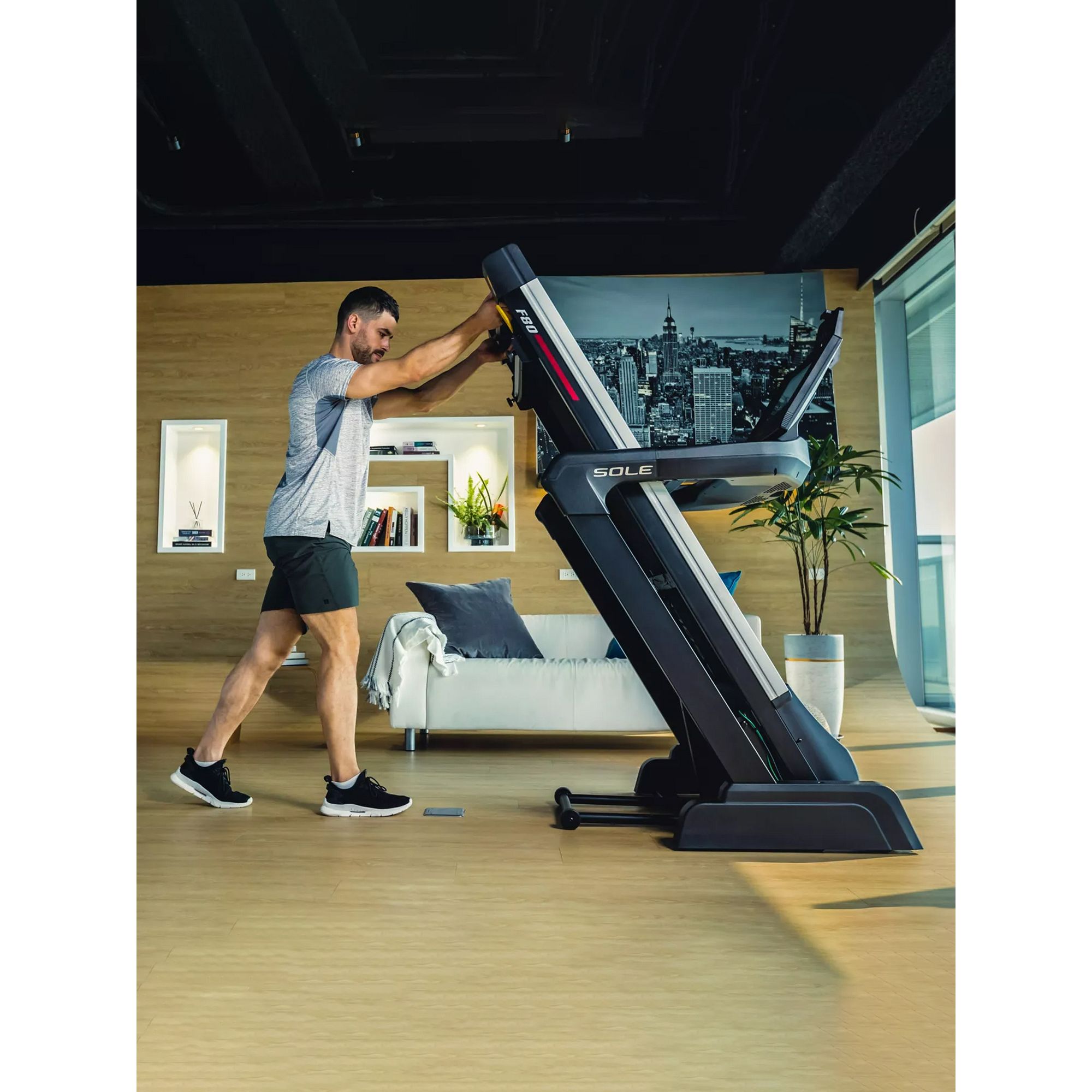 Sole Fitness F80-ENT Treadmill with Brand-New Android 10.1" Touchscreen - Image 4